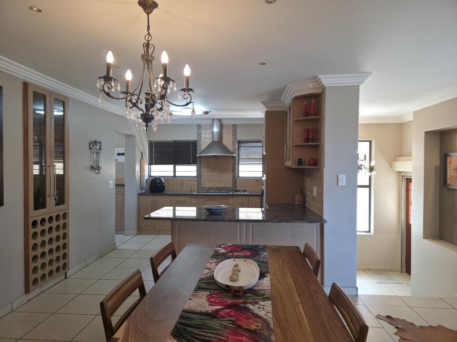 3 Bedroom Property for Sale in Wavecrest Eastern Cape